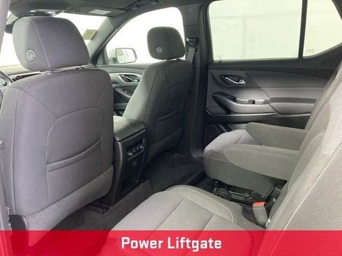 Used 2022 Chevrolet Traverse LT w/ LPO, Floor Liner Package AWD/4WD image 15