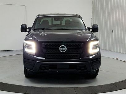 Used 2023 Nissan Titan SV w/ SV Convenience Package
