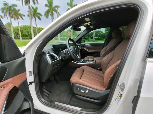 Used 2025 BMW X5 sDrive40i w/ Parking Assistance Package RWD image 6