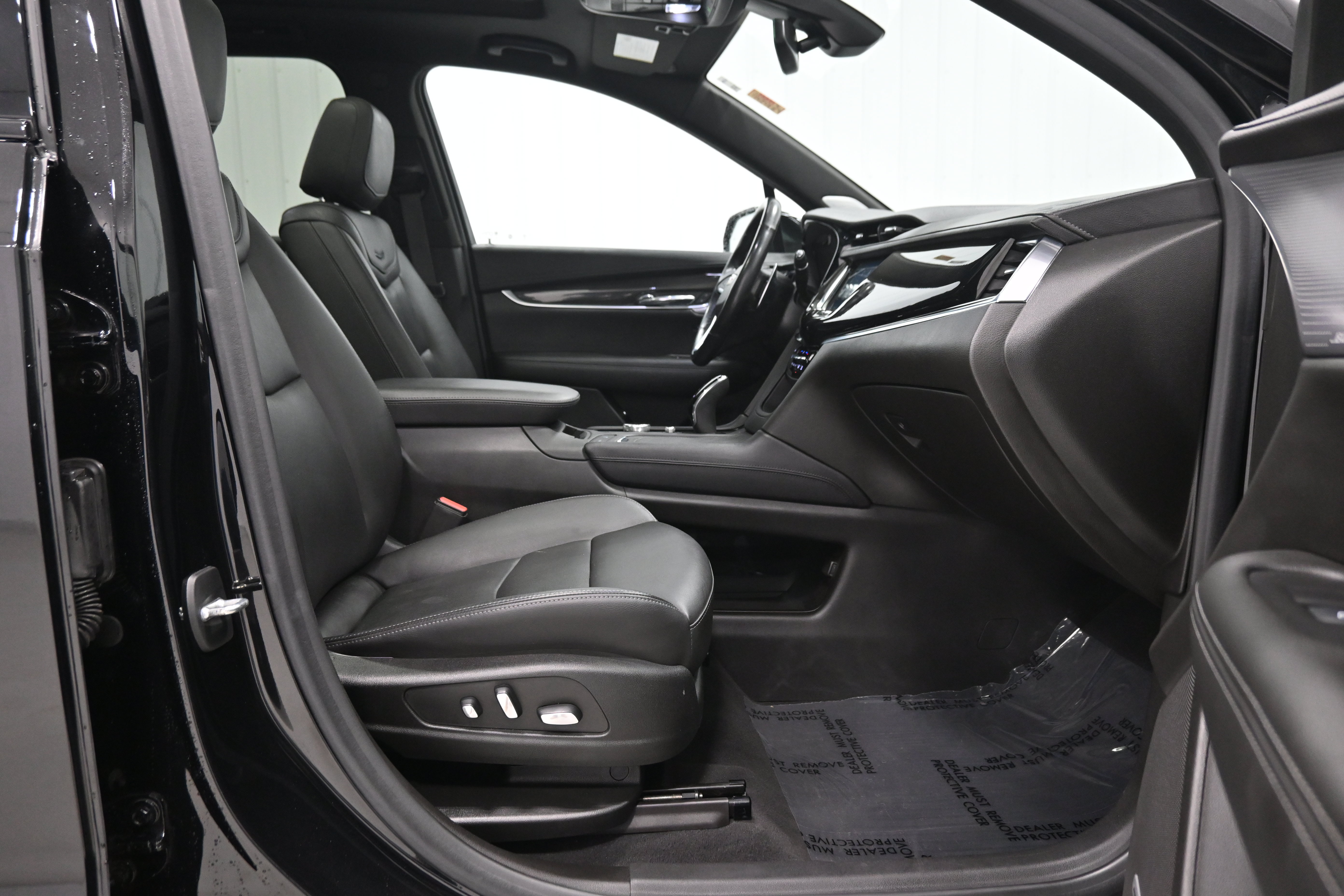 Used 2021 Cadillac XT6 Sport AWD/4WD image 29