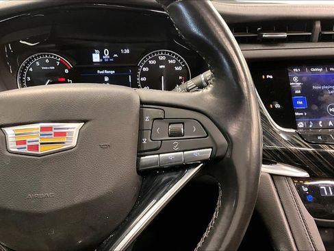 Used 2024 Cadillac XT6 Premium Luxury FWD image 18