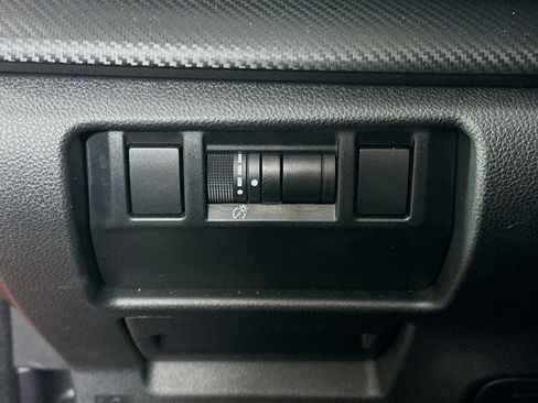 Used 2024 Subaru Crosstrek 2.0i Premium image 16