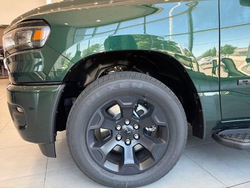 New 2026 RAM 1500 Express AWD/4WD image 10