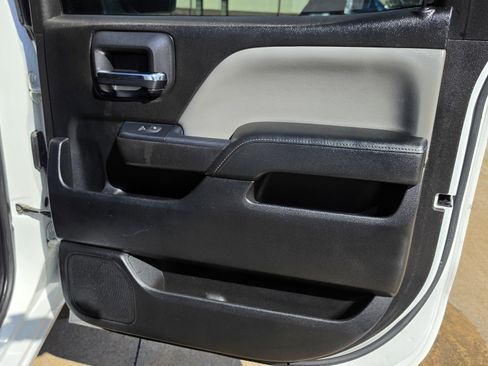 Used 2015 Chevrolet Silverado 2500 W/T AWD/4WD image 22