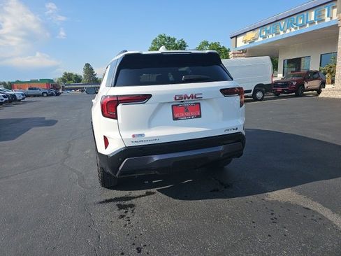 New 2026 GMC Terrain AT4 w/ LPO, Floor Liner Package image 52