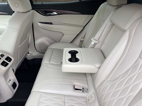 Certified 2023 Buick Envision Avenir image 30