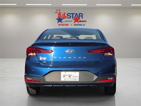 Used 2019 Hyundai Elantra SE image 6