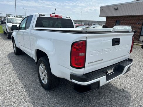 Used 2022 Chevrolet Colorado LT w/ Fleet Safety Package RWD image 11
