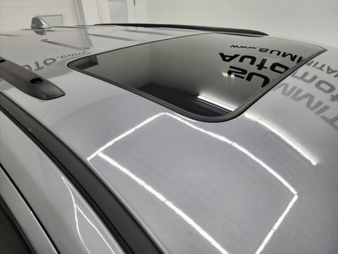 Used 2020 Jeep Grand Cherokee Altitude image 4