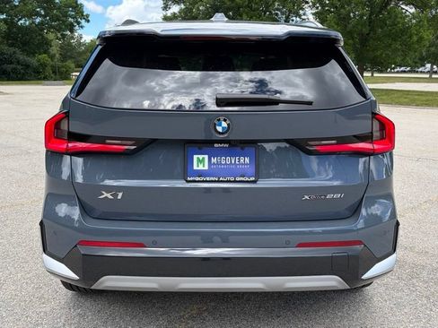Certified 2025 BMW X1 xDrive28i w/ Technology Package AWD/4WD image 4