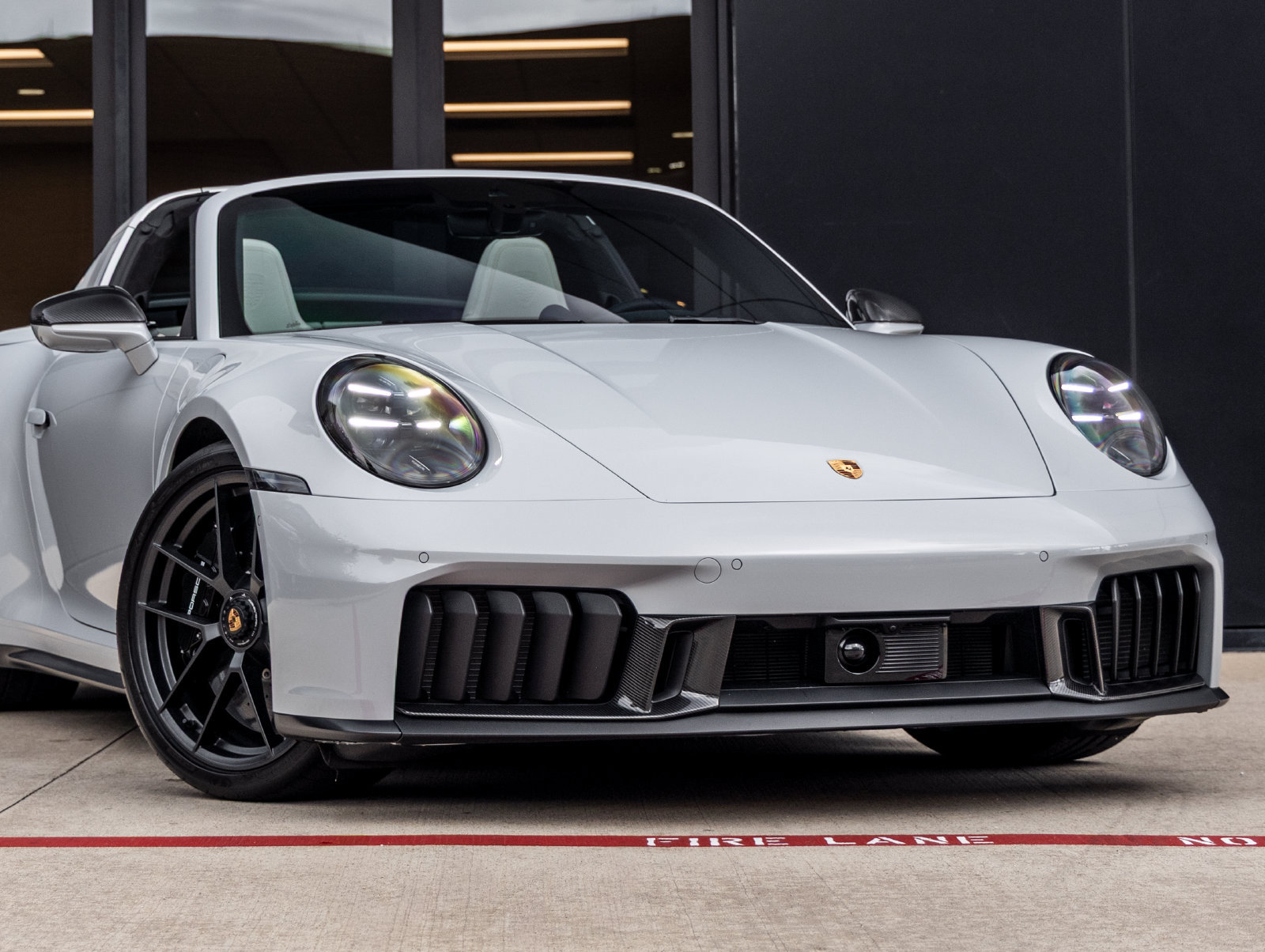 Used 2026 Porsche 911 Targa 4 GTS AWD/4WD image 9
