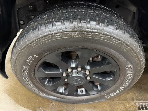 Used 2024 RAM 2500 Big Horn w/ Night Edition image 42