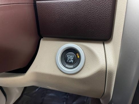 Used 2015 RAM 1500 Laramie w/ Convenience Group image 20