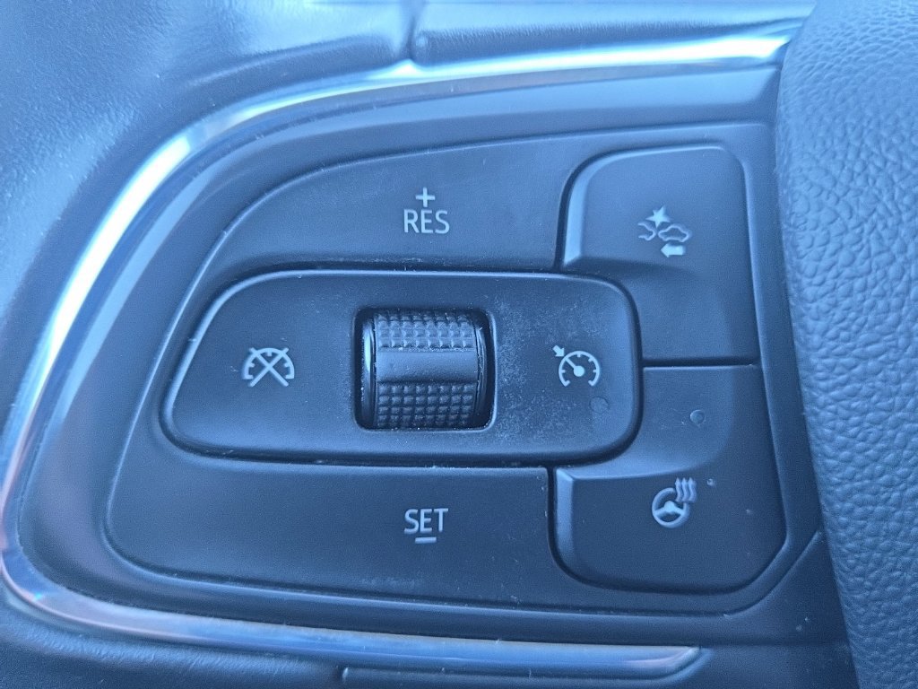 Used 2023 Buick Envision Preferred FWD image 33