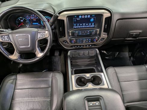 Used 2017 GMC Sierra 3500 Denali w/ Duramax Plus Package image 23
