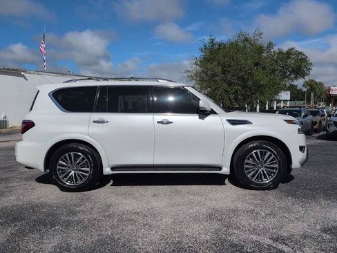Certified 2023 Nissan Armada SL w/ Cargo Package RWD image 3