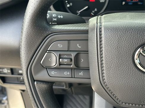 New 2026 Toyota Tundra SR image 12