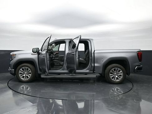 Used 2024 GMC Sierra 1500 Denali w/ Technology Package AWD/4WD image 56