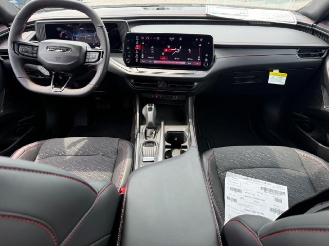 New 2027 Dodge Charger R/T w/ Driver Convenience Group AWD/4WD image 14