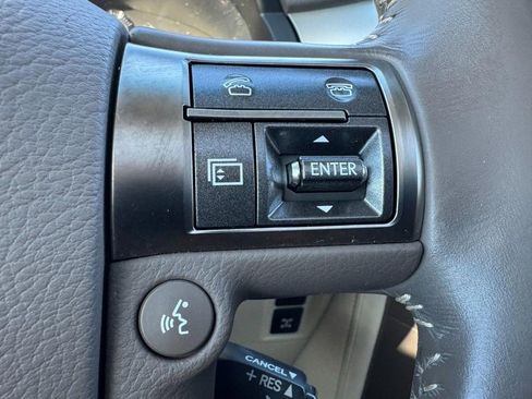 Used 2019 Lexus GX 460 Premium w/ Premium Package image 14