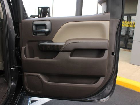 Used 2016 GMC Sierra 3500 Denali w/ Duramax Plus Package AWD/4WD image 23