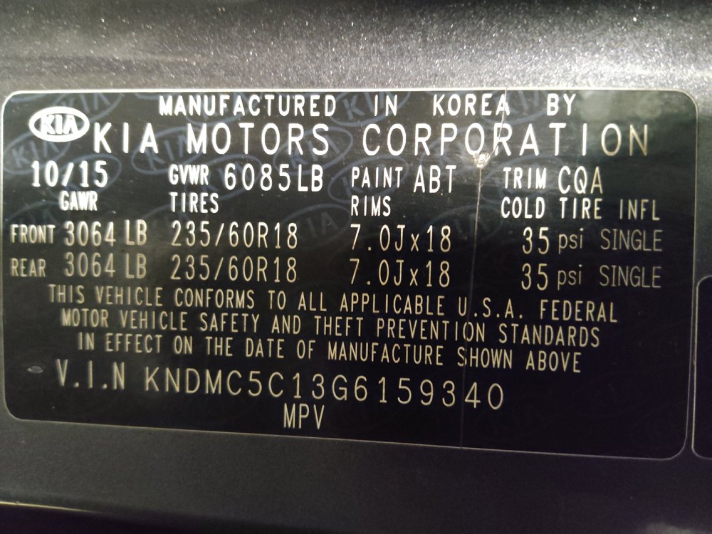 Used 2016 Kia Sedona EX FWD image 33