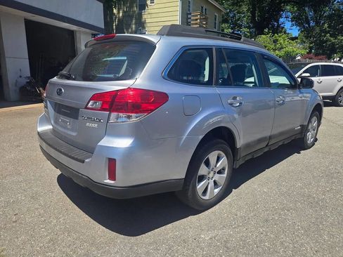 Used 2012 Subaru Outback 2.5i AWD/4WD image 15
