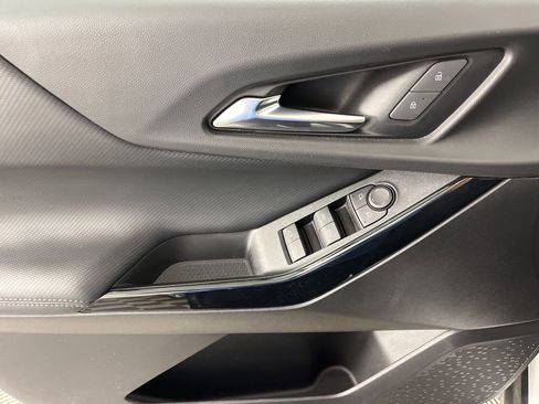 Certified 2025 Chevrolet Equinox LT image 24