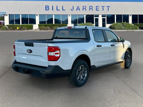 New 2025 Ford Maverick XLT w/ Equipment Group 302A image 4