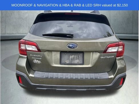 Used 2019 Subaru Outback 2.5i Limited AWD/4WD image 3