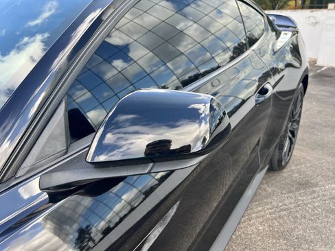 Used 2022 Ford Mustang GT Premium image 12