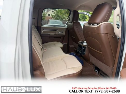 Used 2022 RAM 3500 Laramie AWD/4WD image 12