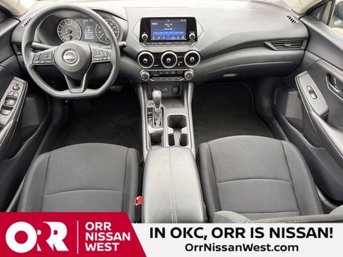 Used 2025 Nissan Sentra S image 17