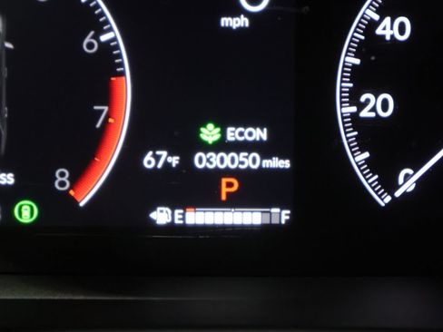 Used 2023 Honda Pilot EX-L image 38