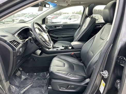 Used 2016 Ford Edge Titanium w/ Equipment Group 302A image 24