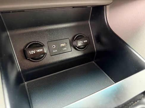 Used 2020 Hyundai Elantra SEL FWD image 22