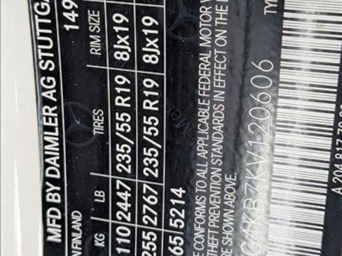 Used 2019 Mercedes-Benz GLC 300 4MATIC image 24