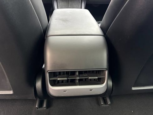 Used 2023 Tesla Model 3 Standard Range RWD image 66