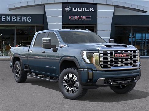 New 2025 GMC Sierra 2500 Denali w/ Technology Package image 7