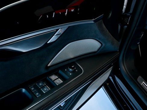 Used 2022 Audi S8 w/ S8 Comfort Plus Package image 18