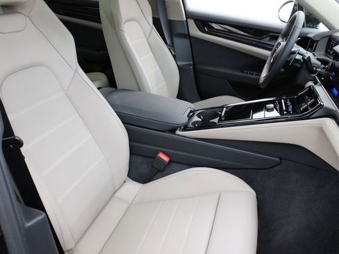 New 2026 Porsche Panamera image 28