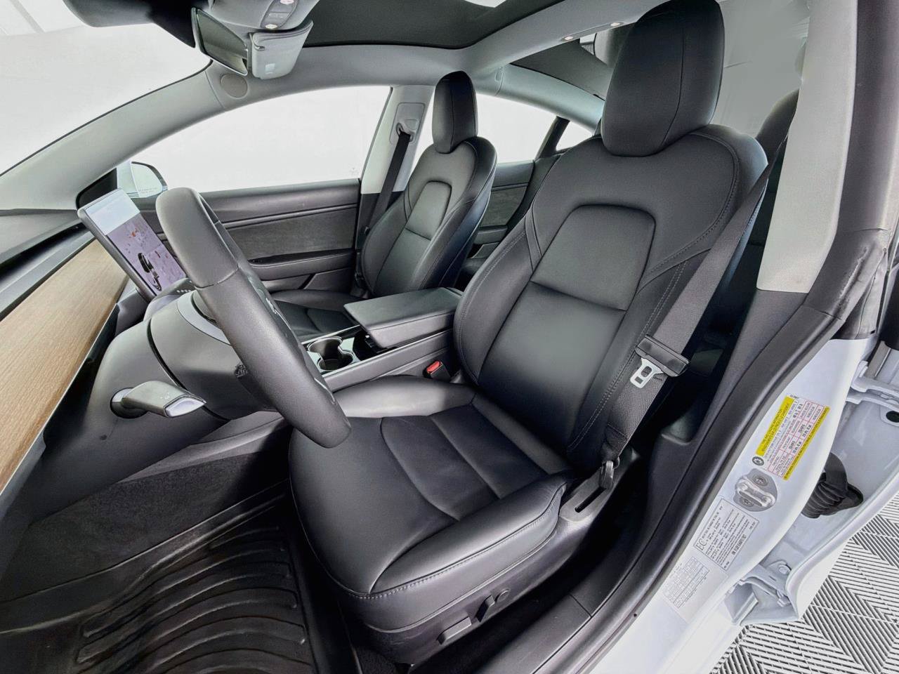Used 2019 Tesla Model 3 Standard Range Plus RWD image 30