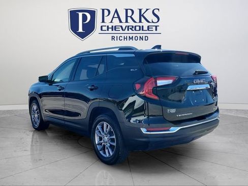 Certified 2023 GMC Terrain SLT image 5