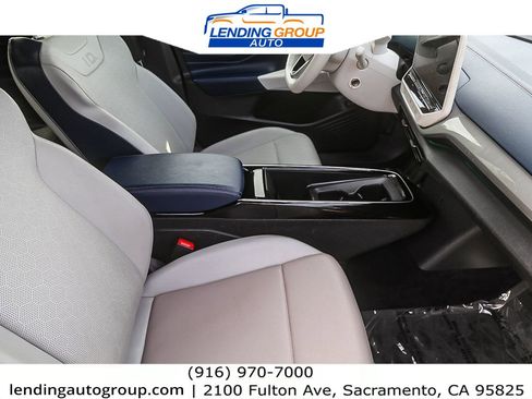 Used 2023 Volkswagen ID.4 Pro S image 16