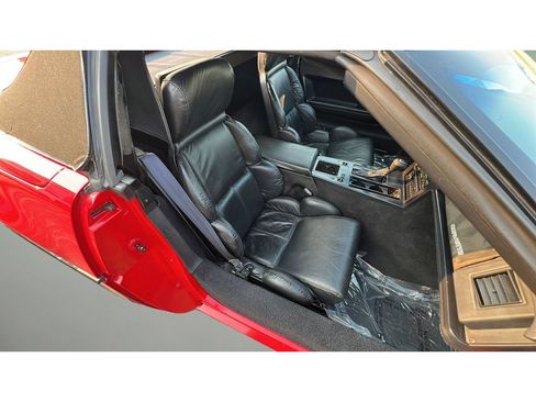 Used 1989 Chevrolet Corvette Convertible RWD image 28