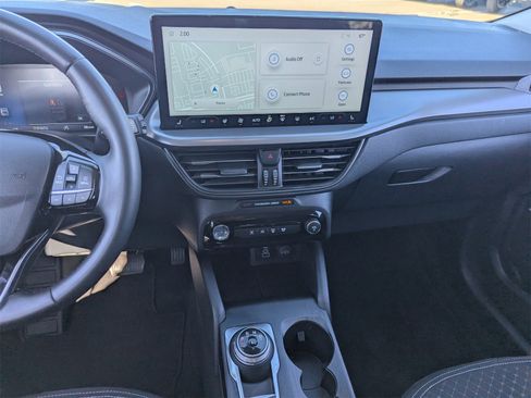 Certified 2024 Ford Escape Active w/ Tech Pack #1 image 18