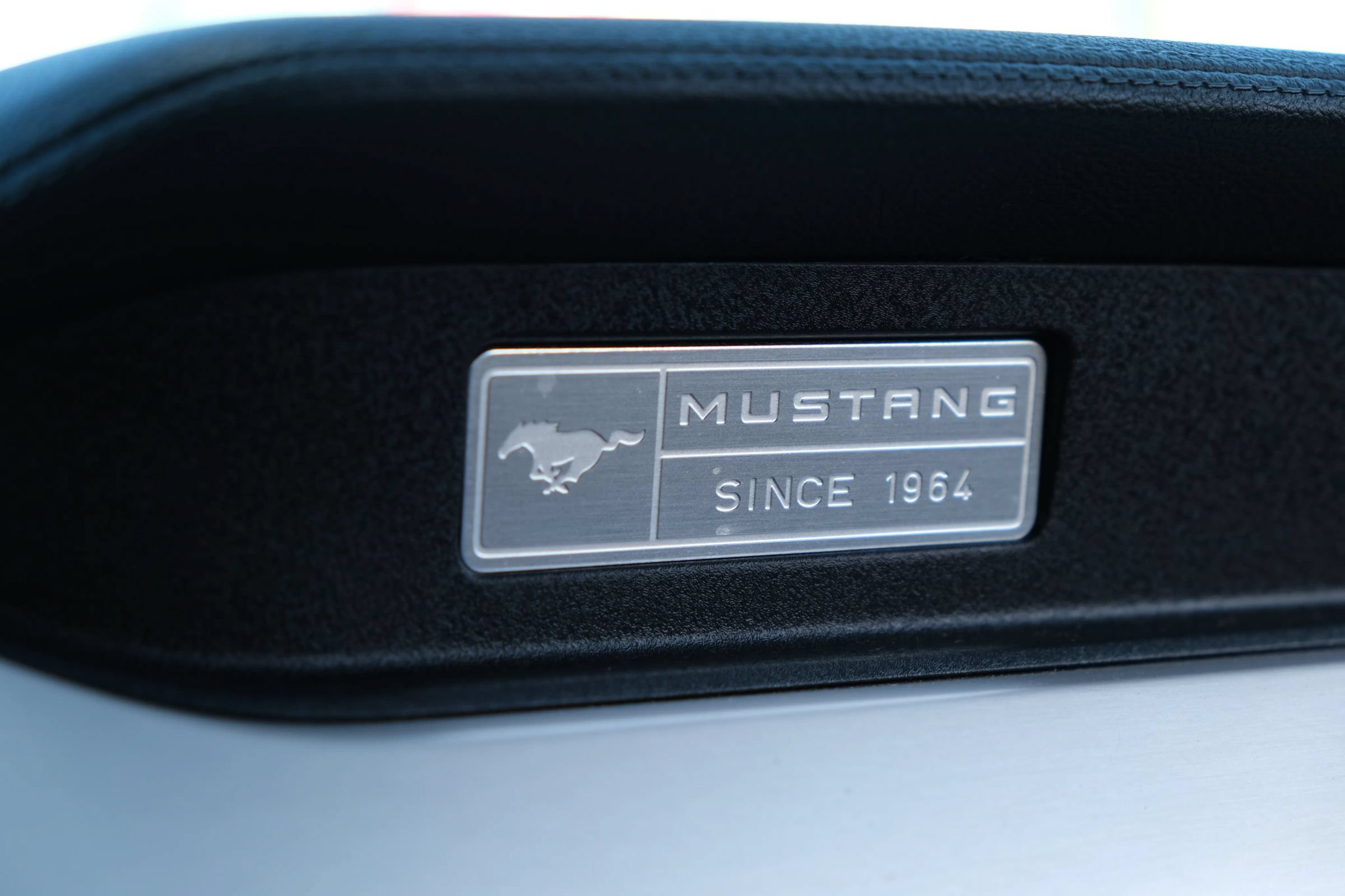 Used 2015 Ford Mustang Premium RWD image 24
