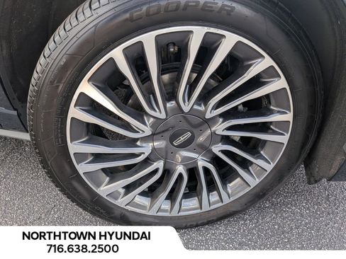 Used 2020 Lincoln Corsair Reserve w/ Equipment Group 201A image 52