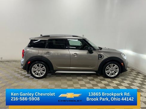 Used 2017 MINI Cooper Countryman S AWD/4WD image 4