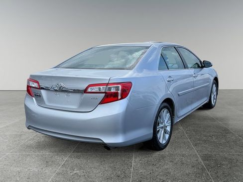 Used 2012 Toyota Camry XLE image 5